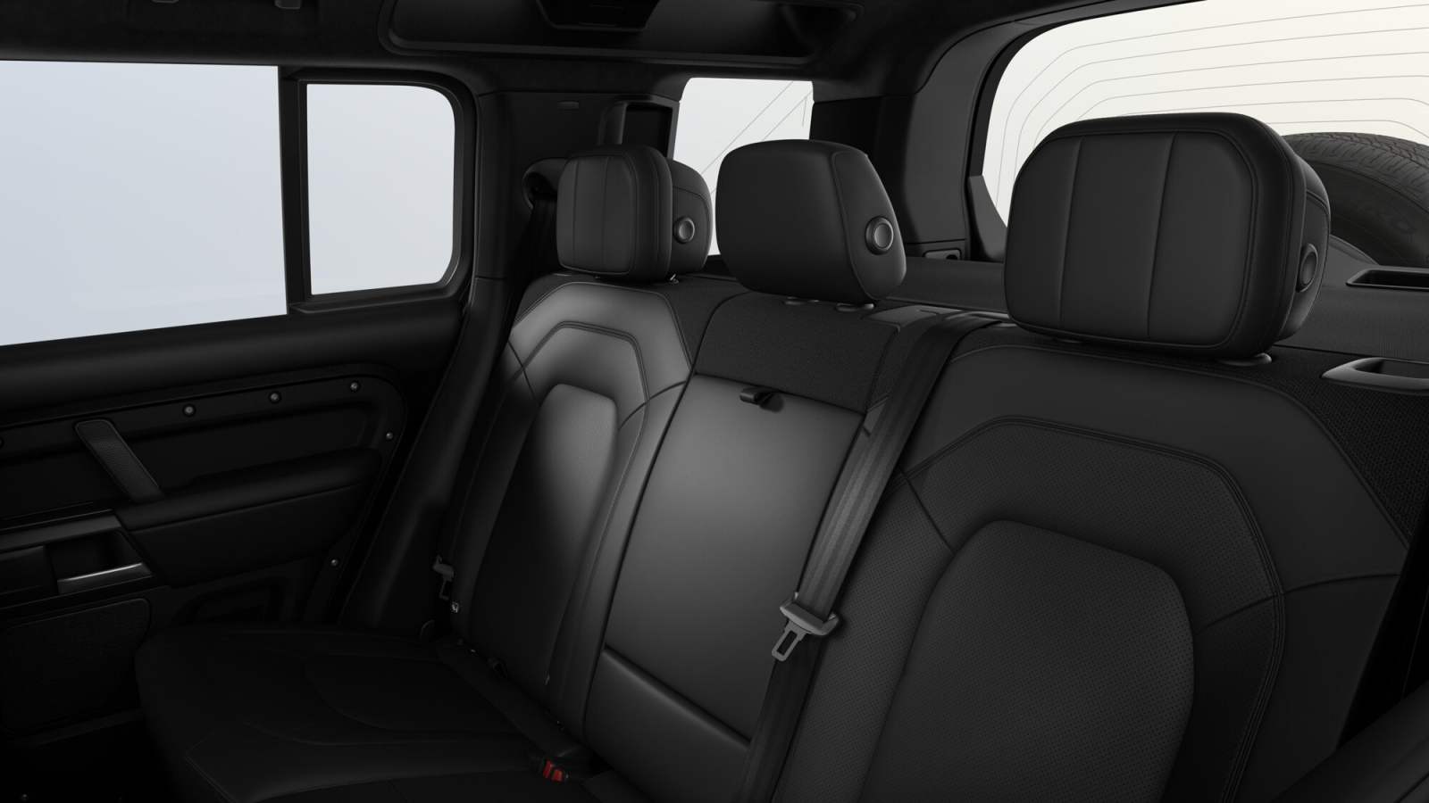 New 2026 Santorini Black LAND ROVER XV8 525PS image 7