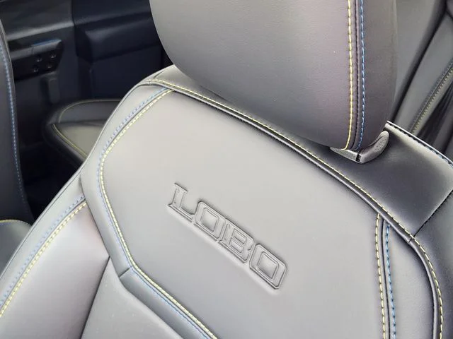 New 2026 Space White Metallic Ford Lobo™ image 16