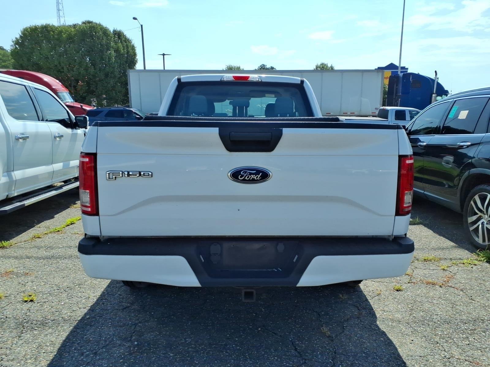 Used 2017 Oxford White Ford XL image 5