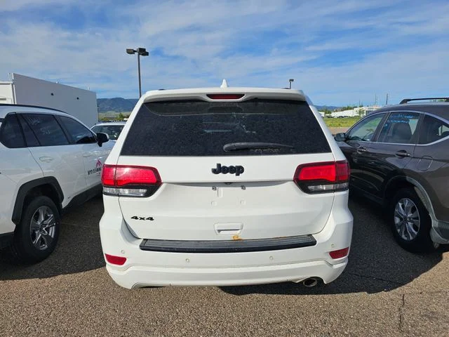 Used 2018 Bright White Clearcoat Jeep Altitude image 6