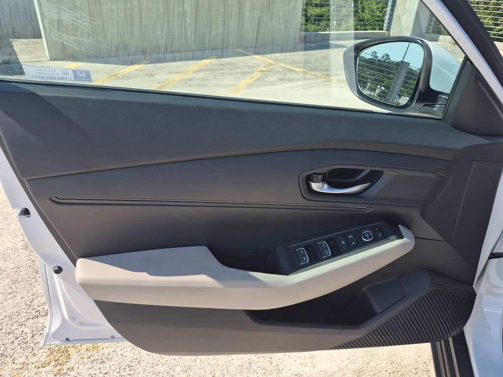 New 2026 Platinum White Pearl Honda LX image 15