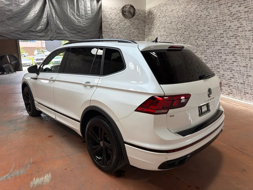 Used 2024 Pure White Volkswagen 2.0T SE R-Line Black image 5
