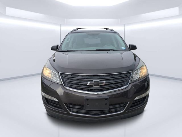Used 2017 Gray Chevrolet LS image 8