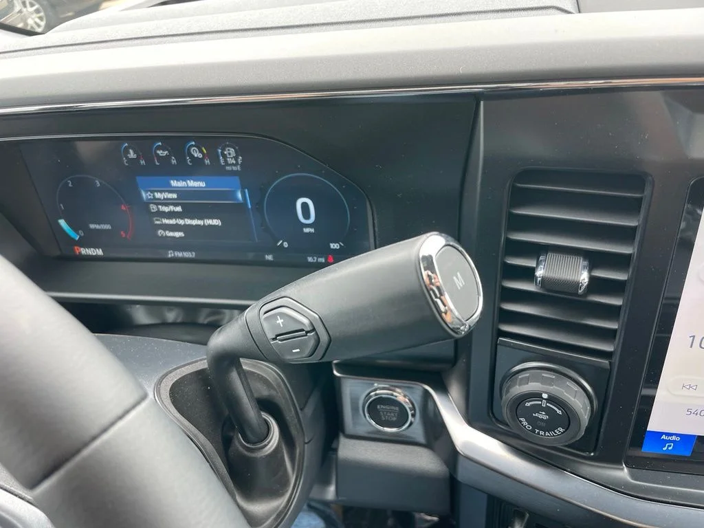 New 2026 Glacier Gray Metallic Tri-Coat Ford F-250® Lariat® image 16