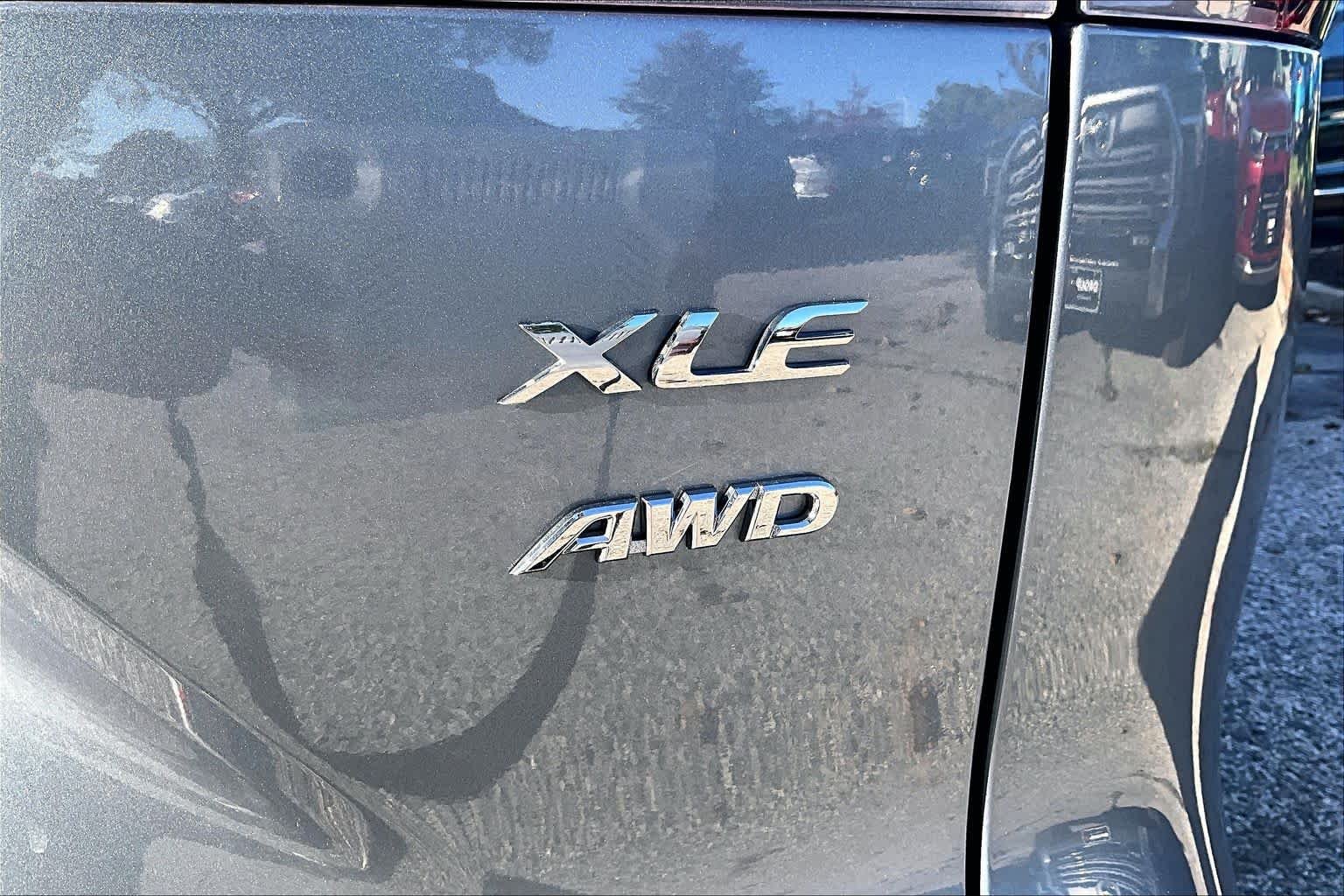 Used 2026 Celestite Toyota XLE image 10