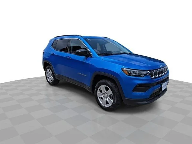 Certified Used 2022 Blue Jeep Latitude image 2
