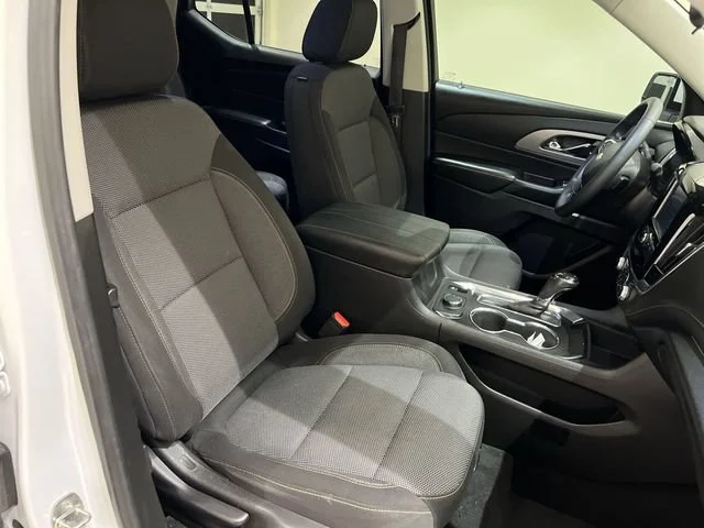 2018 Chevrolet Traverse 1LT - Photo 24