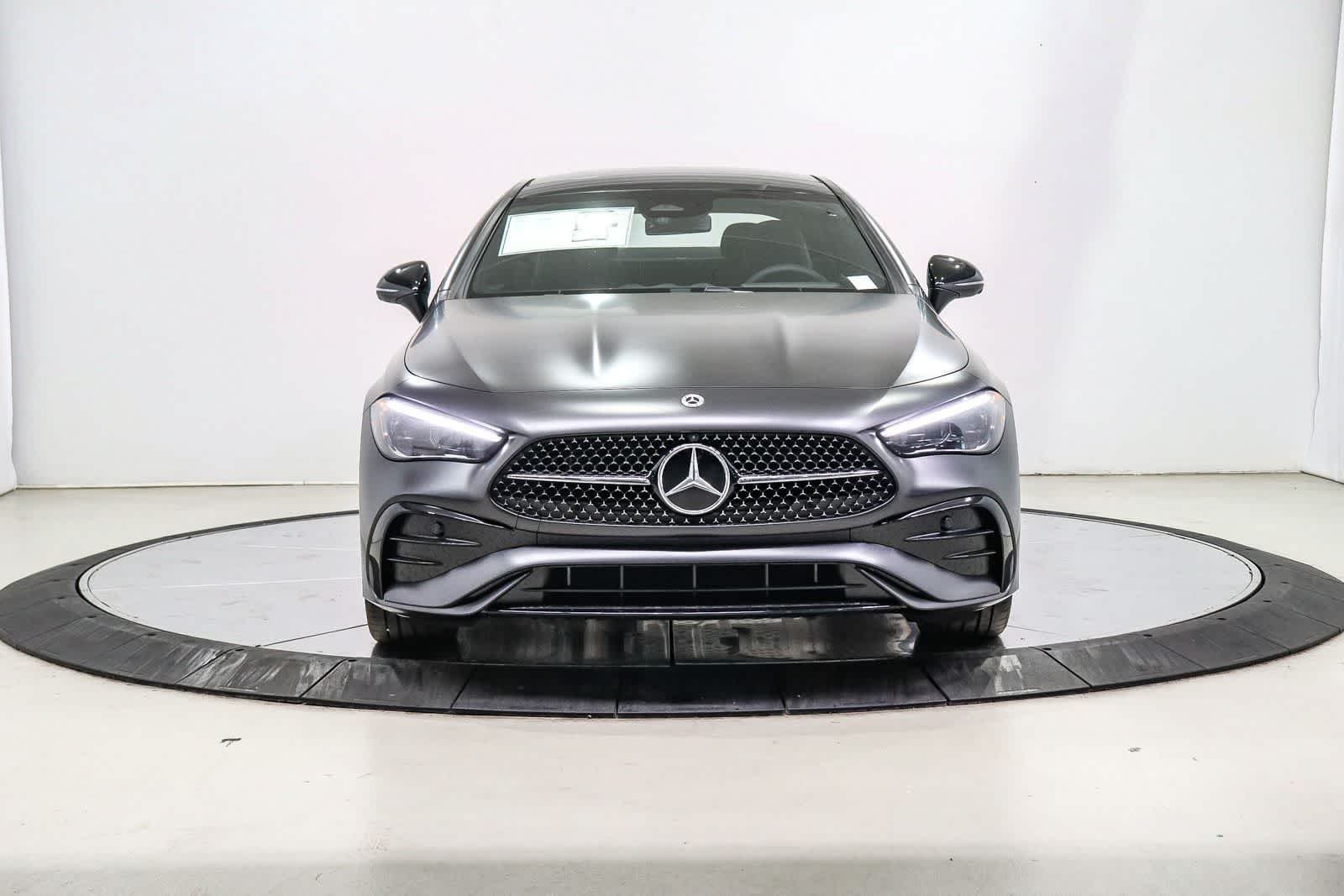 New 2026 MANUFAKTUR exclusive graphite grey magno Mercedes-Benz CLE 450 image 6