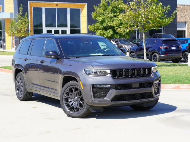 New 2026 Baltic Gray Metallic Clear-Coat Exterior Paint Jeep Summit image 6