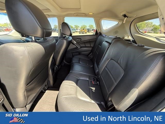 Used 2013 Graphite Blue Nissan SL image 20