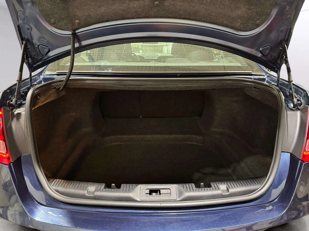Used 2017 Blue Jeans Metallic Ford SEL image 25