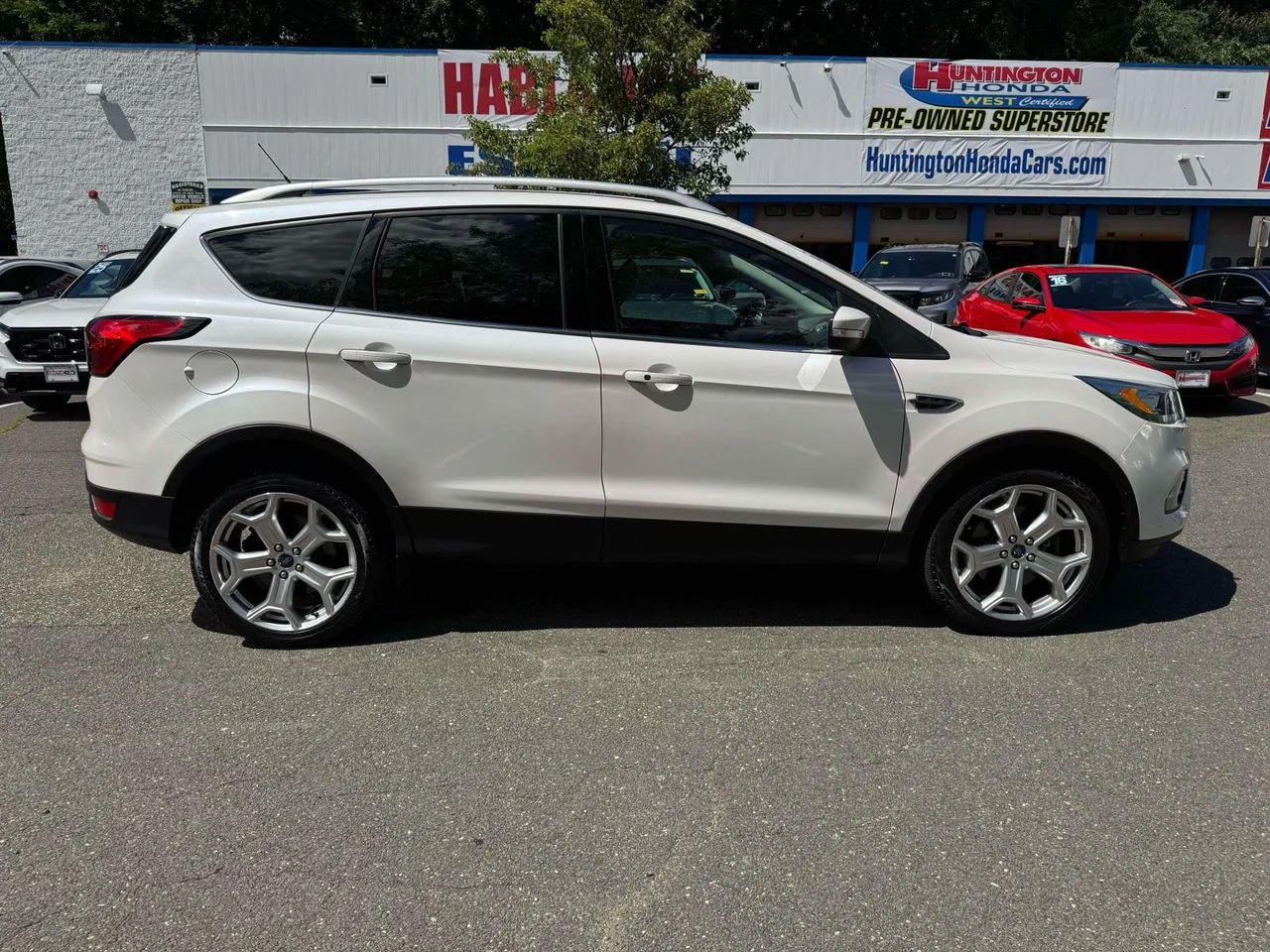 Used 2019 White Platinum Clearcoat Metallic Ford Titanium image 8