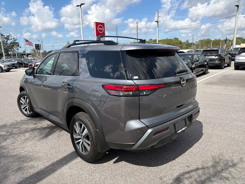 New 2026 Nissan Pathfinder SL 4D Sport Utility