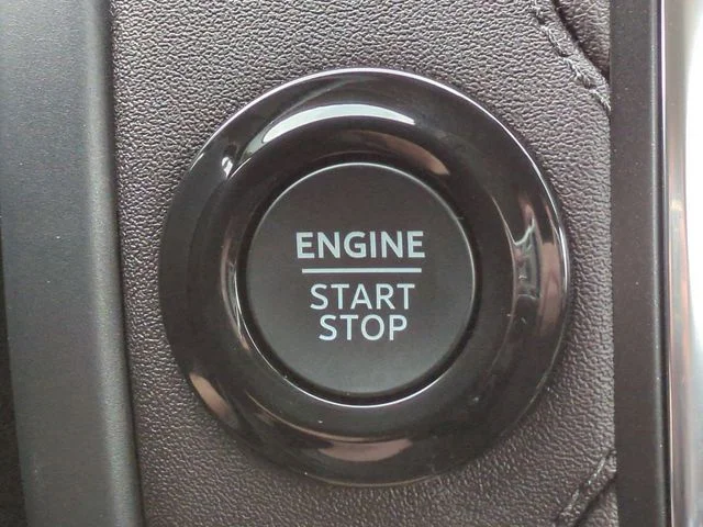 New 2026 White Ford Platinum image 28