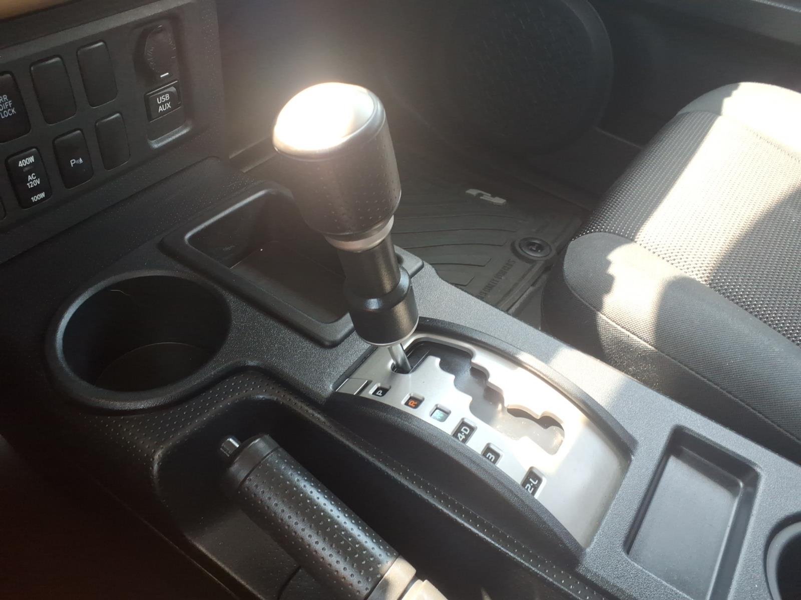 Used 2014 Quicksand Toyota Base image 20