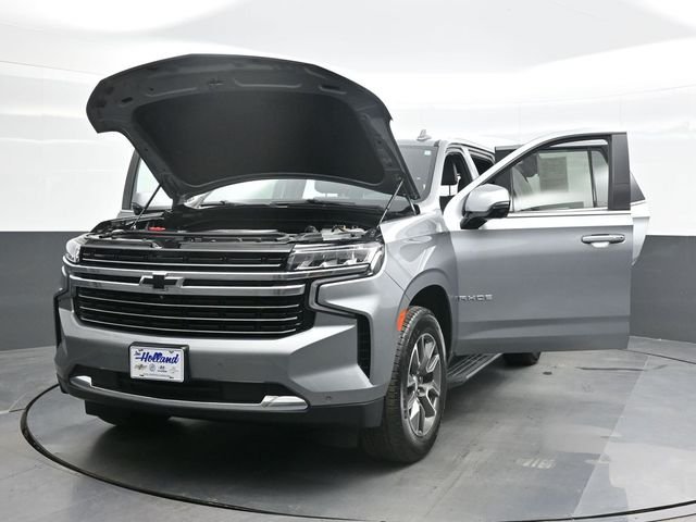 Used 2023 Gray Chevrolet LT image 30