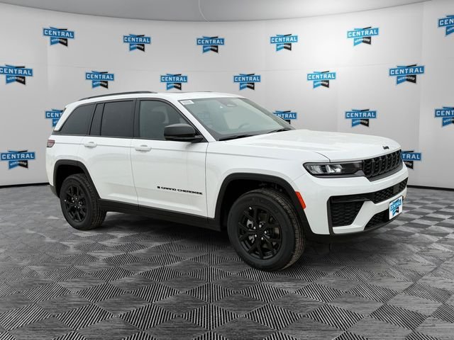 New 2026 Bright White Clear-Coat Exterior Paint Jeep Altitude image 7