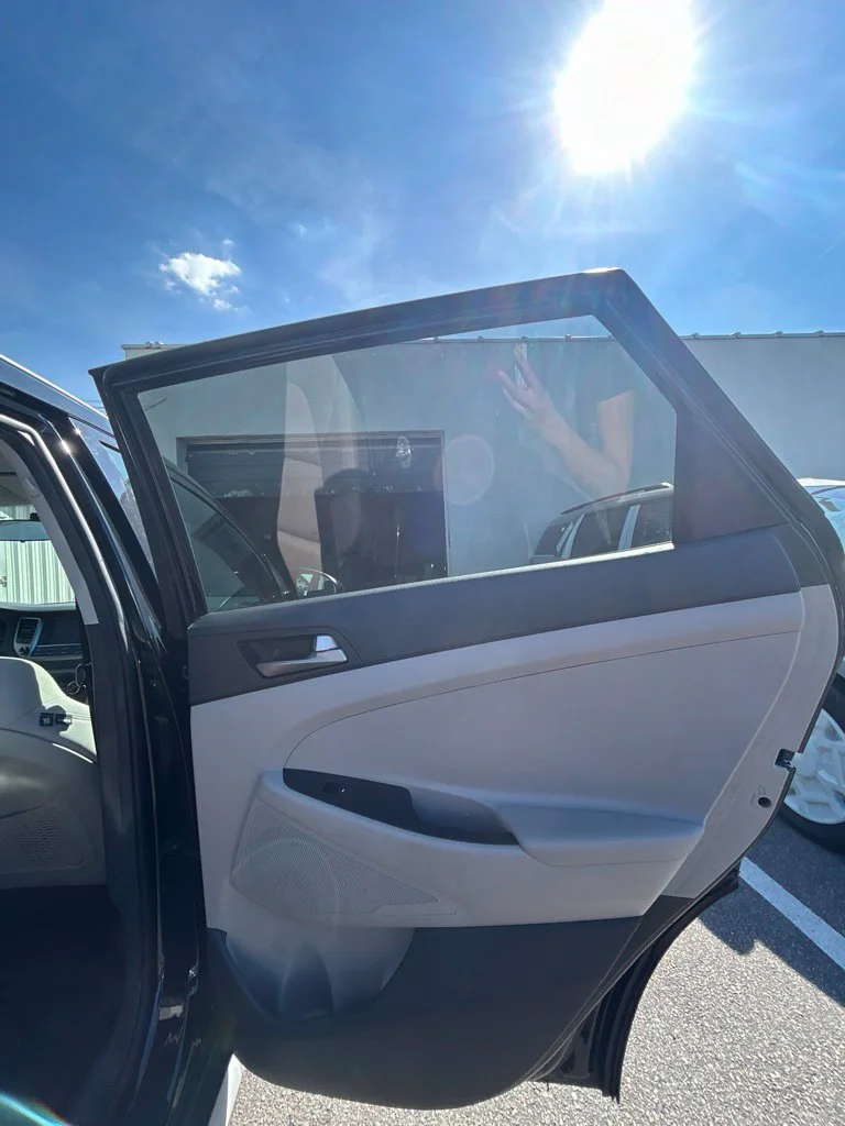 Used 2018 Black Hyundai SEL image 19