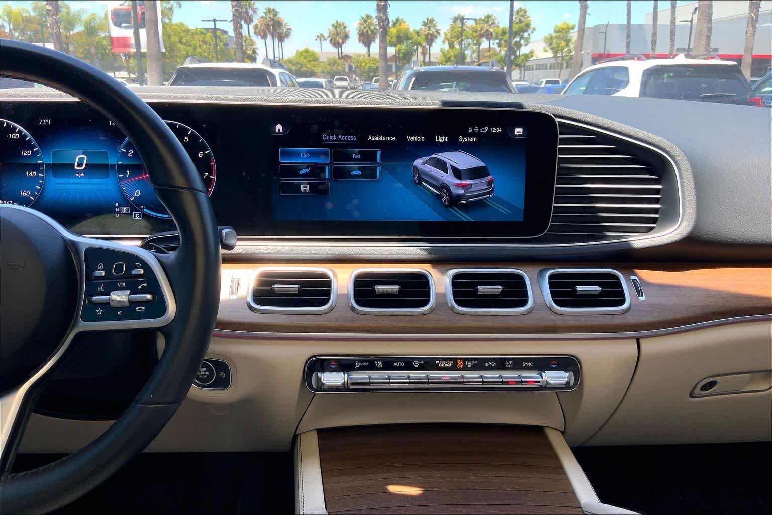 Used 2022 Polar White Mercedes-Benz GLE 350 image 32