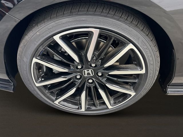 New 2026 Crystal Black Pearl Honda Touring image 11