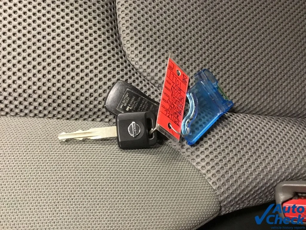 Used 2015 Silver Nissan SV image 50