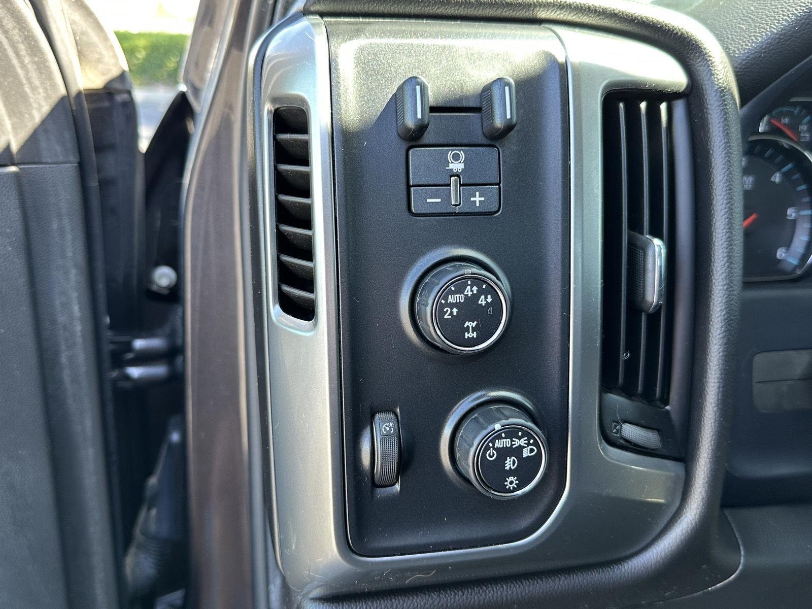 Certified Used 2015 TUNGSTEN METALLIC Chevrolet LT image 28