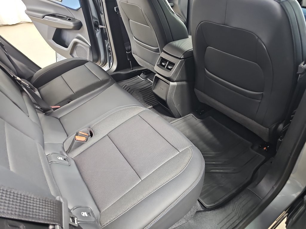 Used 2024 Sterling Gray Metallic Chevrolet 2LT image 14