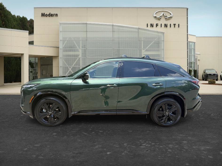 New 2027 Deep Emerald INFINITI SPORT image 10