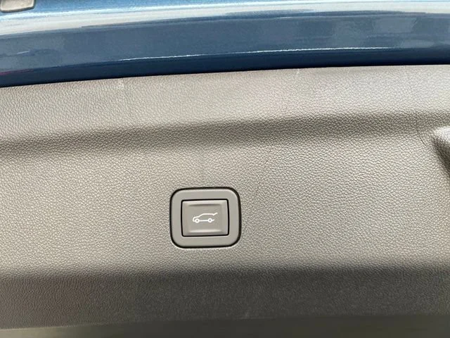 2026 GMC Yukon XL Denali - Photo 41