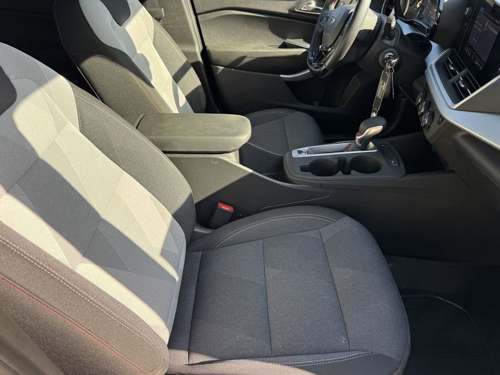 Certified Used 2024 Green Chevrolet 1RS image 8