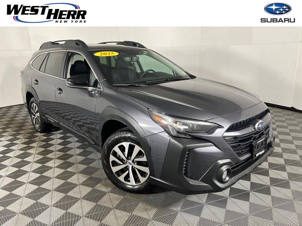 2025 Subaru Outback Premium's photo