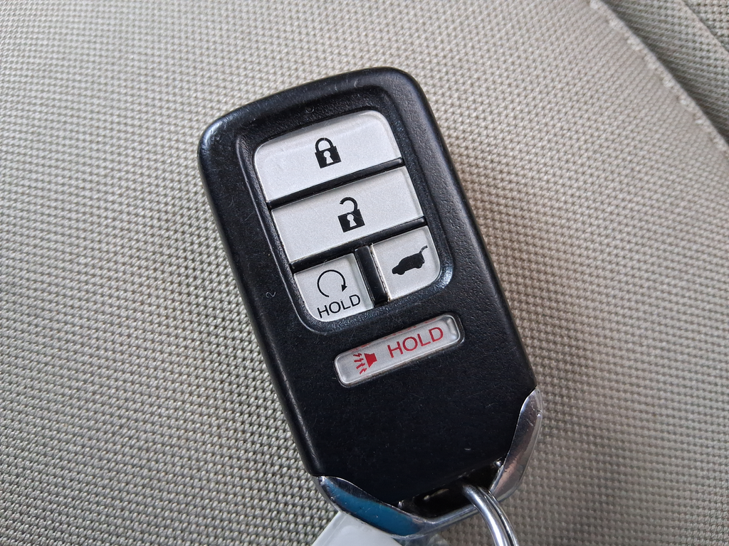Used 2021  Honda EX image 34