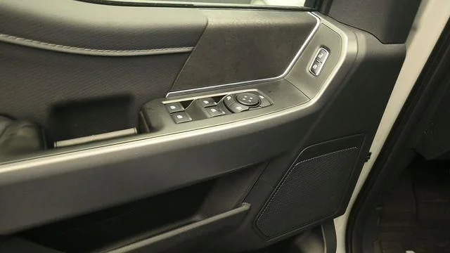 New 2026 Avalanche Ford XLT image 13