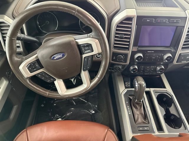 Used 2019 Black Ford King Ranch image 24