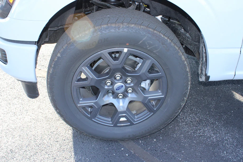 New 2026 Avalanche Ford STX® image 6