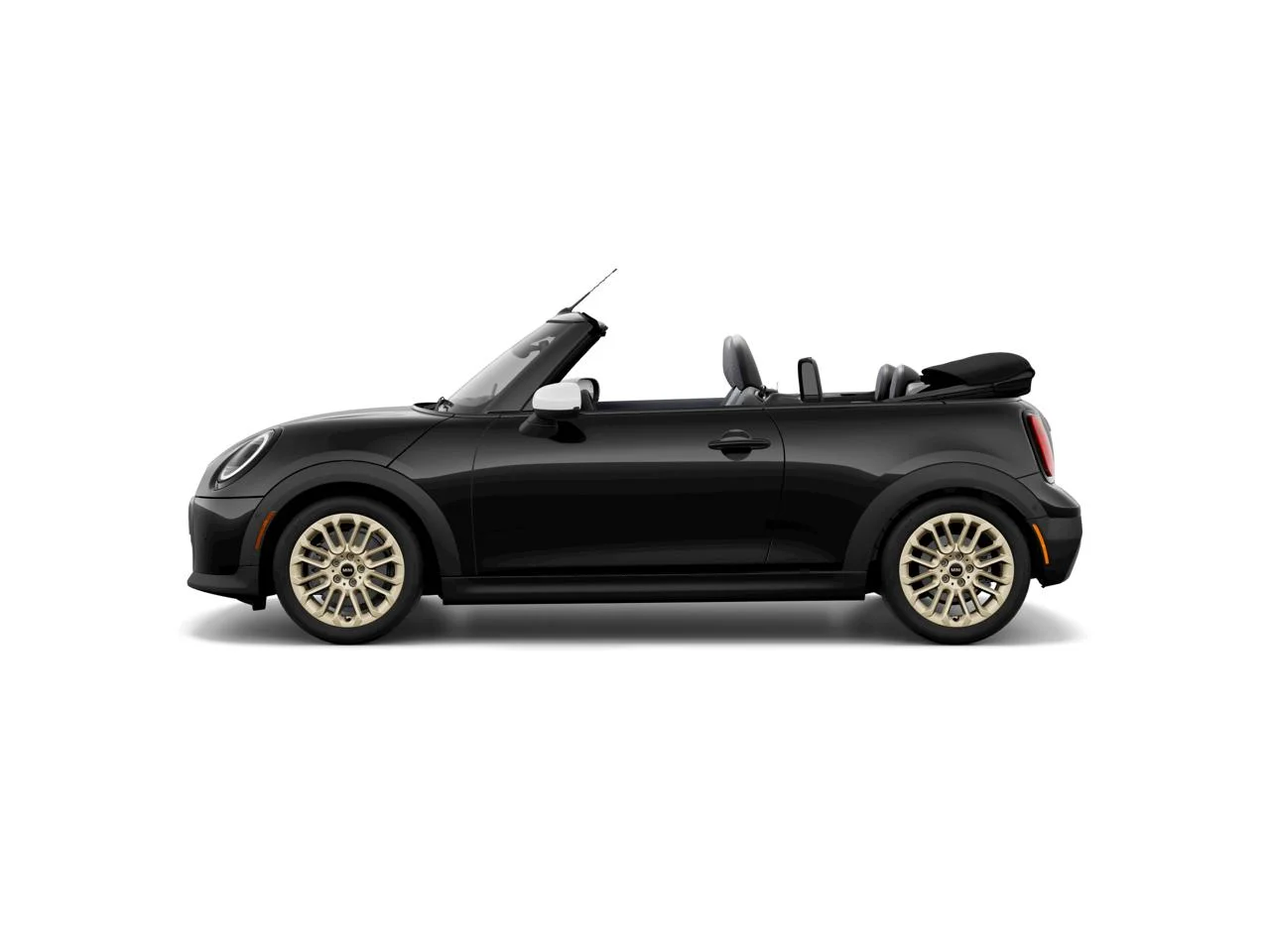 New 2026 Midnight Black II Metallic MINI SIGNATURE PLUS image 4