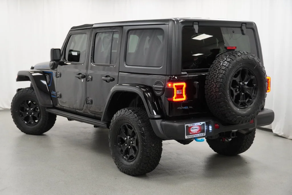 Used 2023 Black Jeep Rubicon 20th Anniversary Edition 4xe image 19