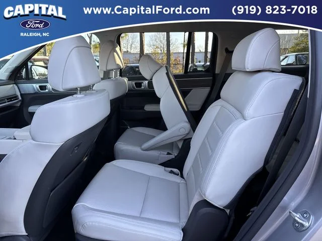 Used 2024 Silver Hyundai Calligraphy image 16