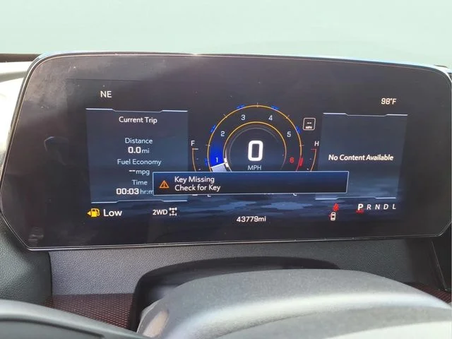 Used 2024 Red Chevrolet Z71 image 22
