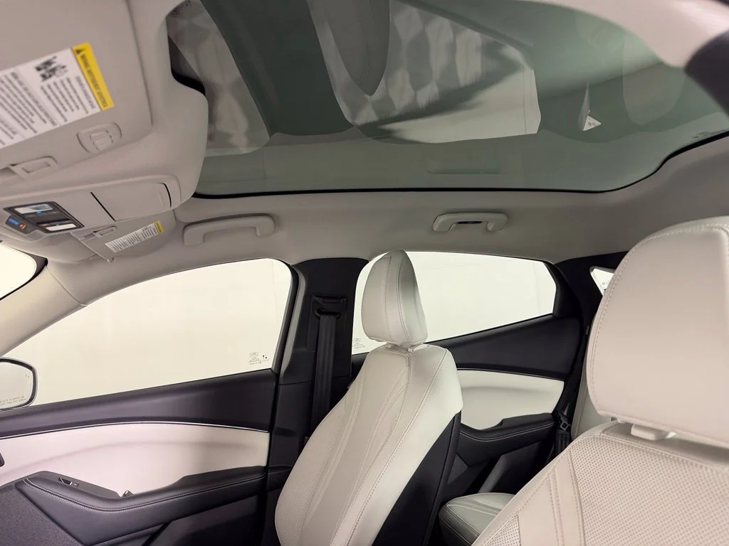 Certified Used 2023 White Ford Premium image 17