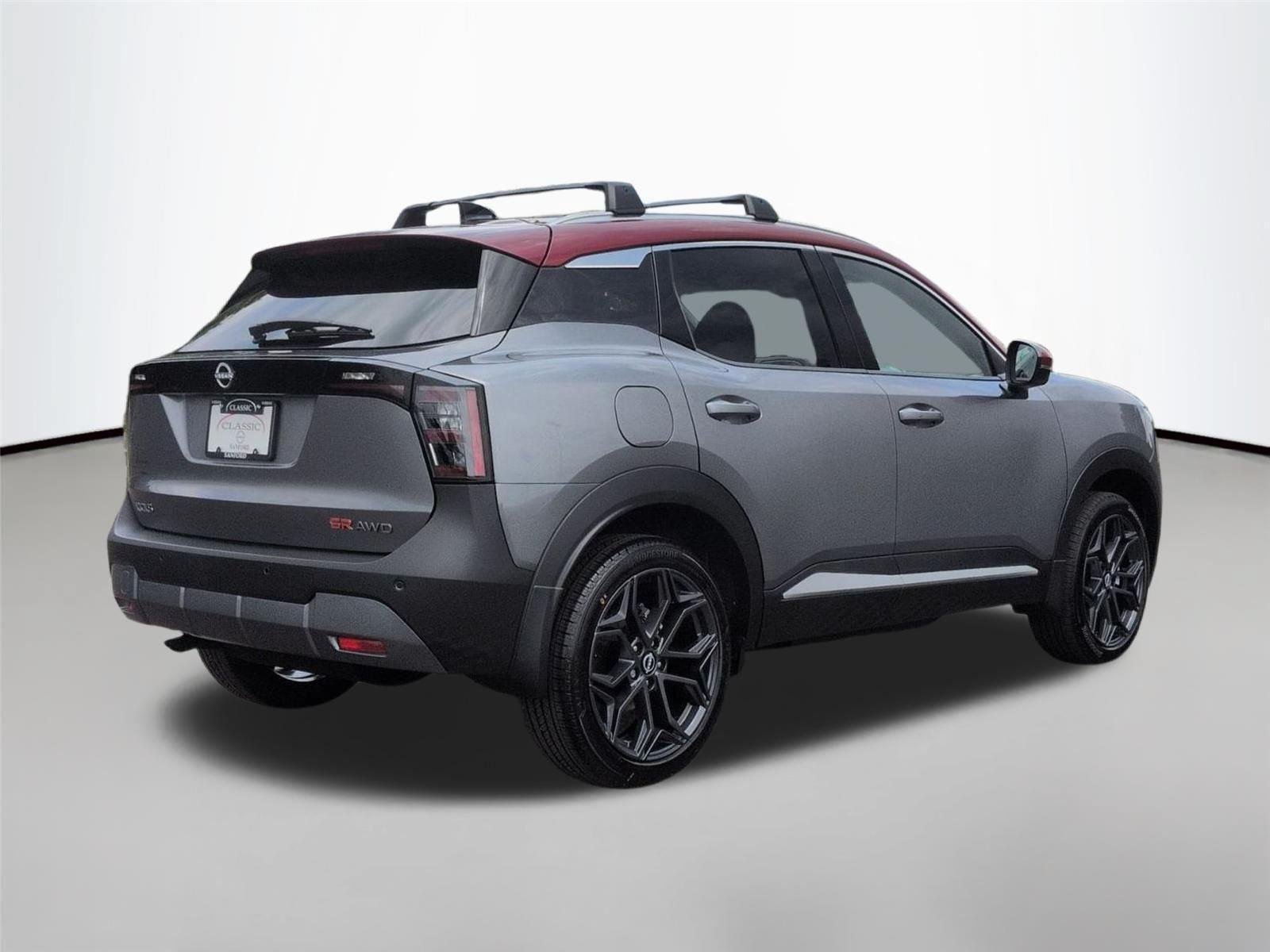 New 2026 Gun Metallic / Scarlet Ember Tintcoat Two-tone Nissan SR image 4