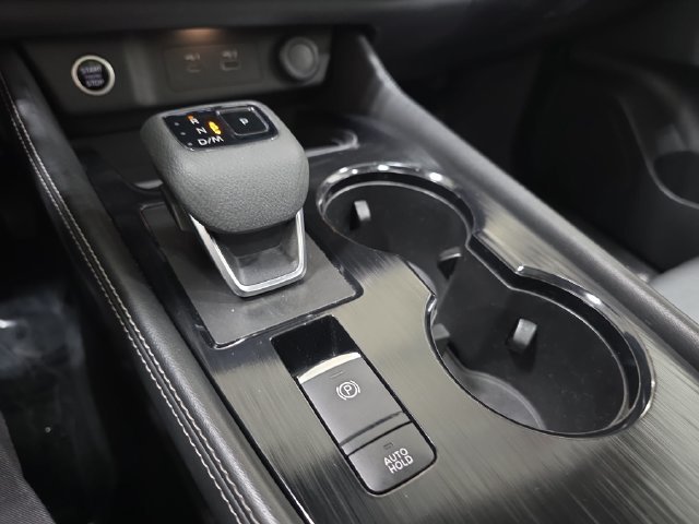 Used 2021 Gray Nissan SL image 23