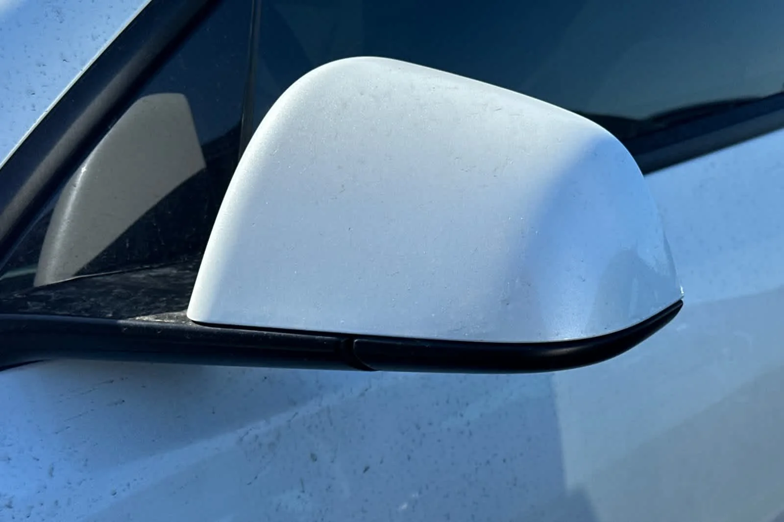 Used 2024  Tesla Long Range image 21
