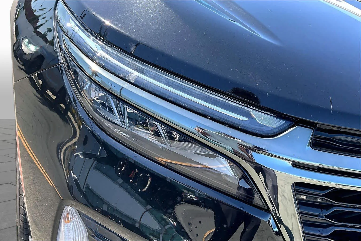 Used 2023 Mosaic Black Metallic Chevrolet RS image 27