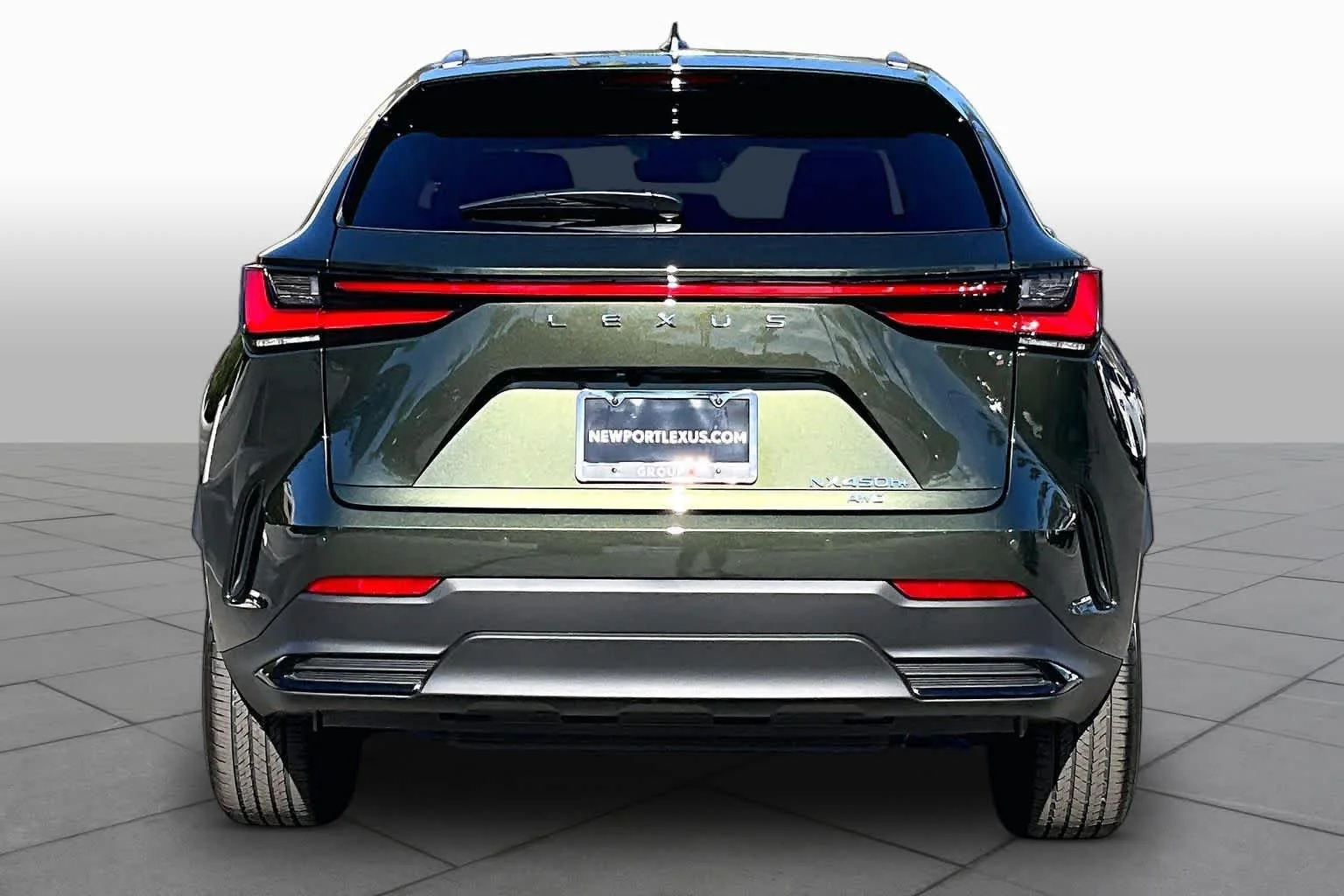 New 2026 Nori Green Pearl Lexus PREMIUM PLUS AWD image 4