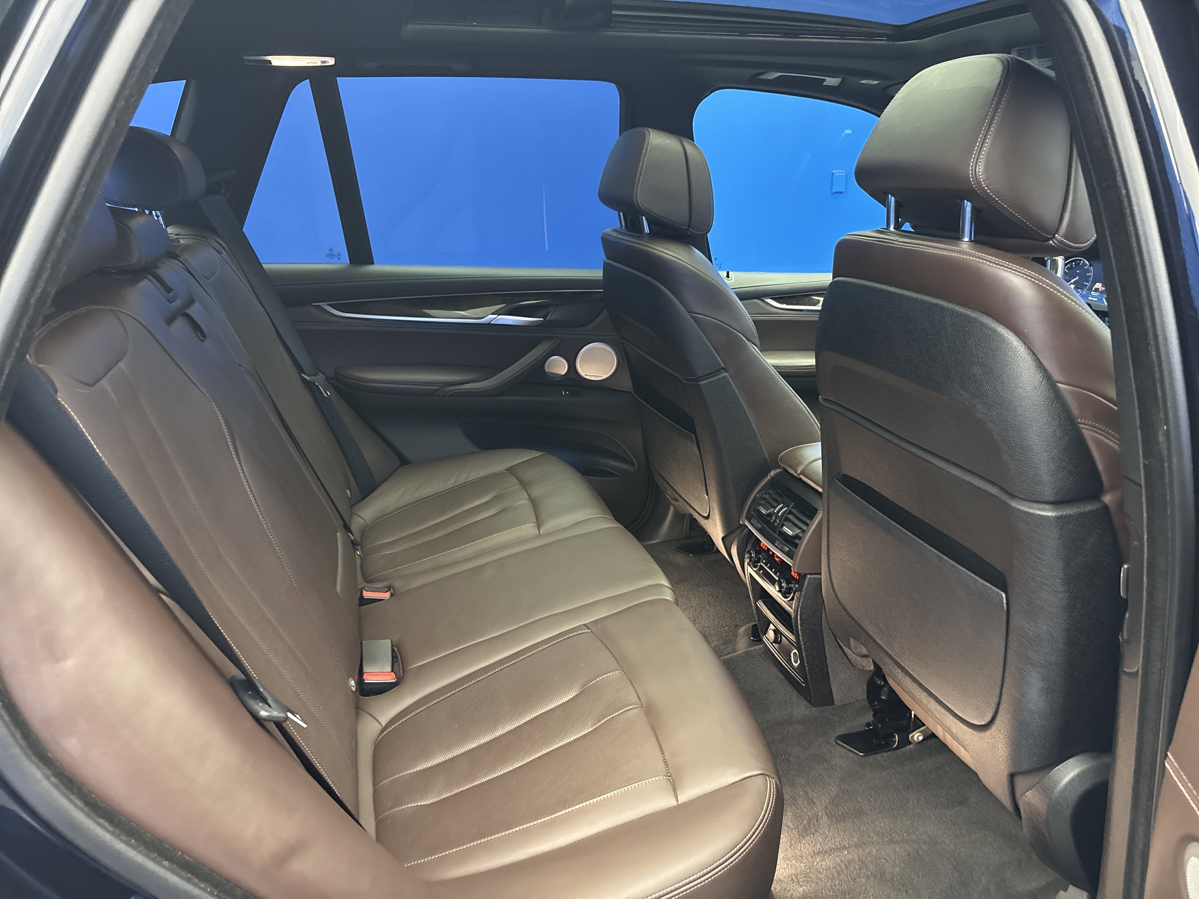 Used 2018 Carbon Black Metallic BMW xDrive35i image 26