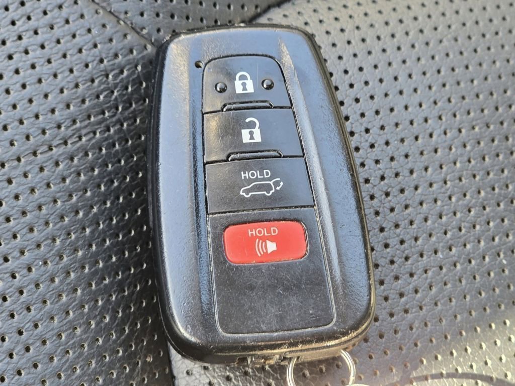 2022 Toyota Highlander Limited - Photo 35