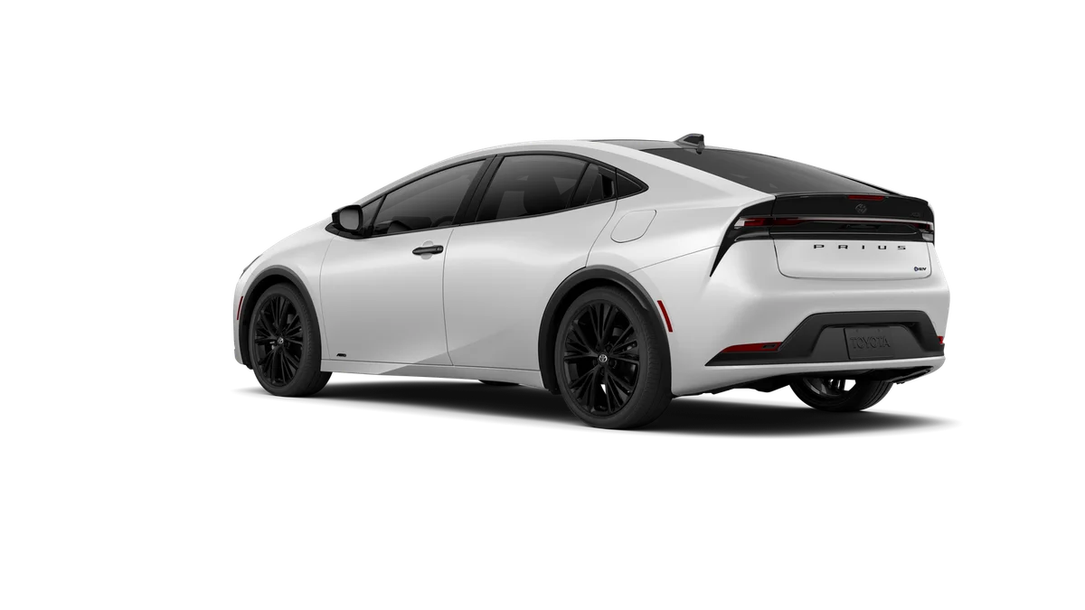 New 2027 Wind Chill Pearl Toyota Nightshade AWD image 6