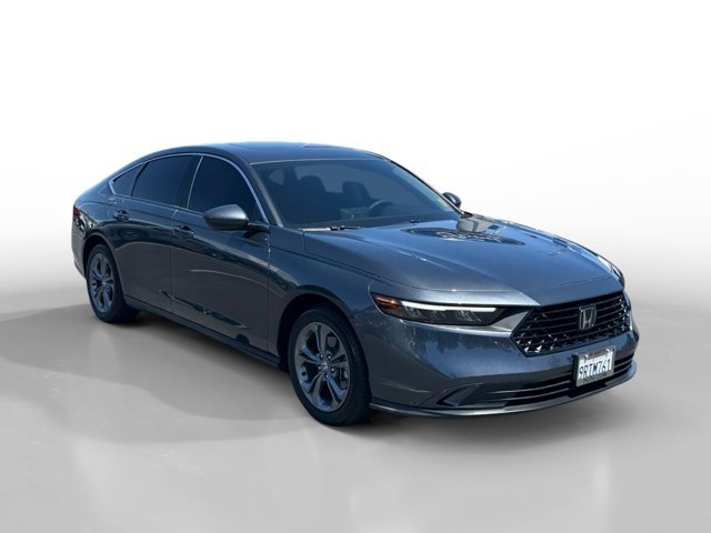 Used 2024 Meteorite Gray Metallic Honda EX image 7