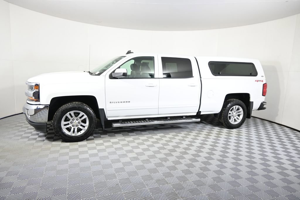Used 2017 Chevrolet Silverado 1500 LT with VIN 3GCUKRECXHG136663 for sale in Forest Lake, Minnesota